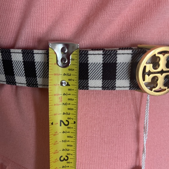 Tory Burch 1" Gingham Reversible Logo Belt XS. Reverses to black leather - Picture 5 of 13